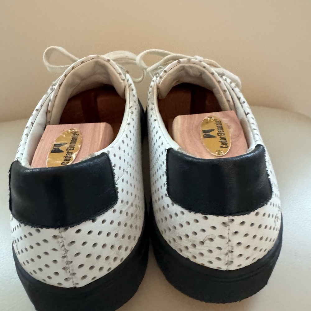 Common Project Sneakers - image 3